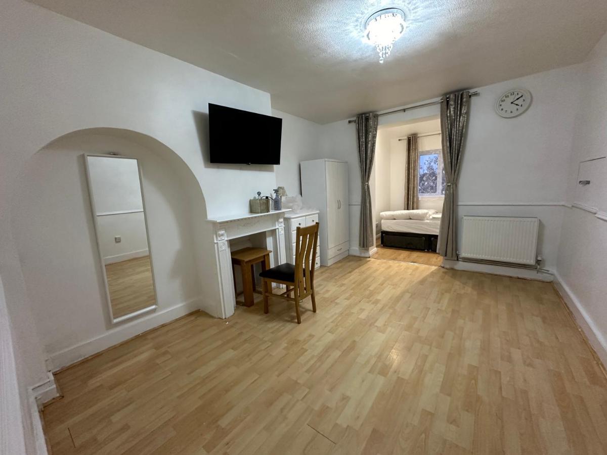 Keedonwood Road Bromley, Rooms With Free Wifi Exteriér fotografie